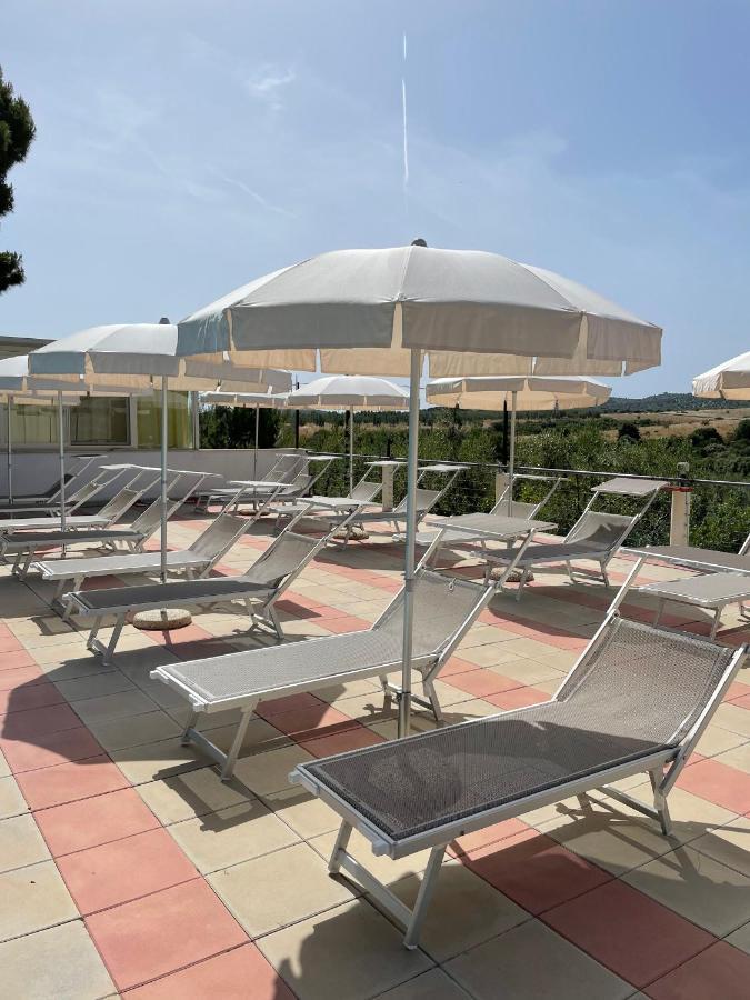 Residence San Luca Vieste Buitenkant foto