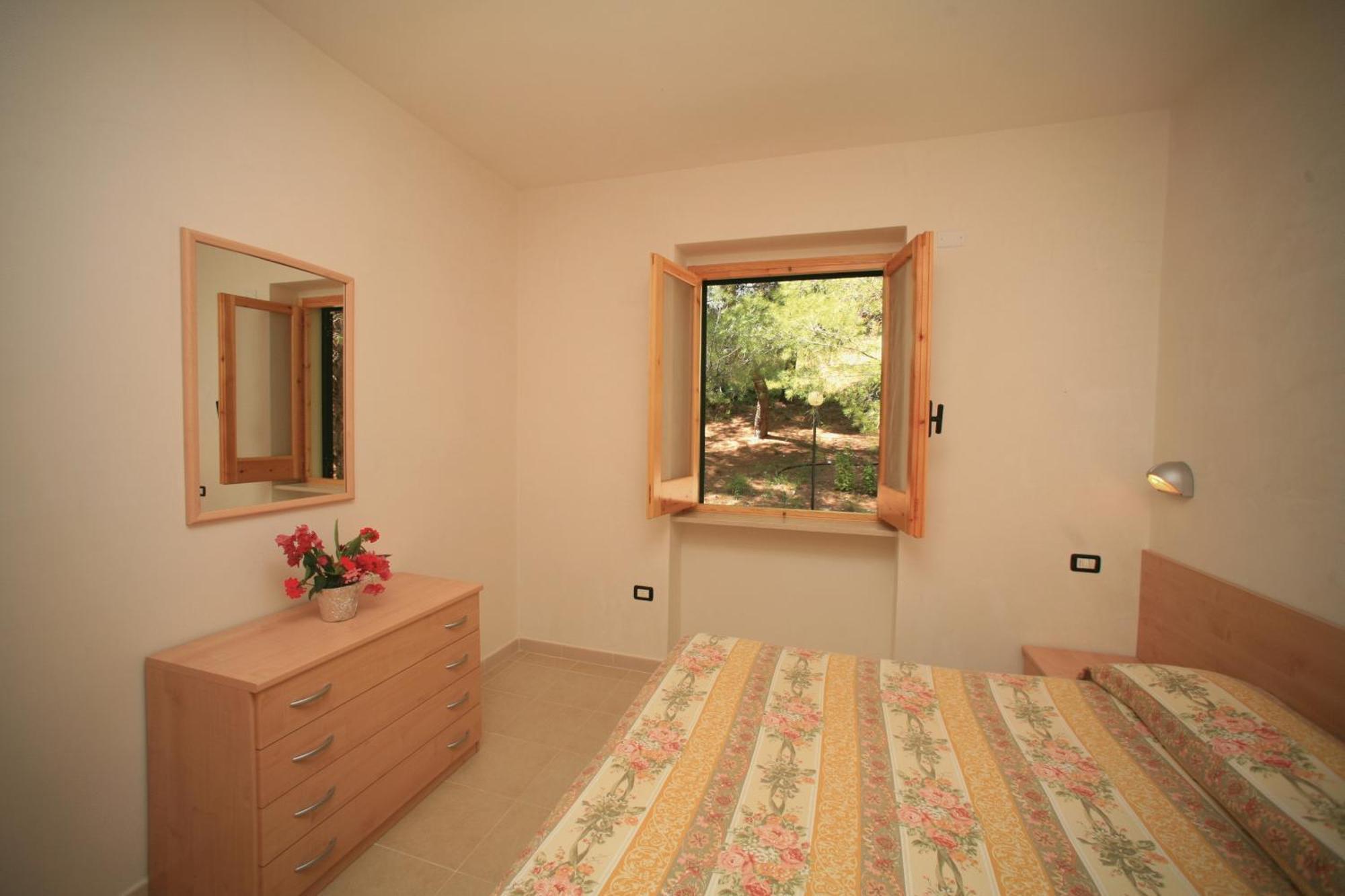 Residence San Luca Vieste Buitenkant foto