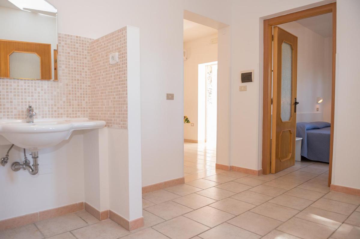 Residence San Luca Vieste Buitenkant foto