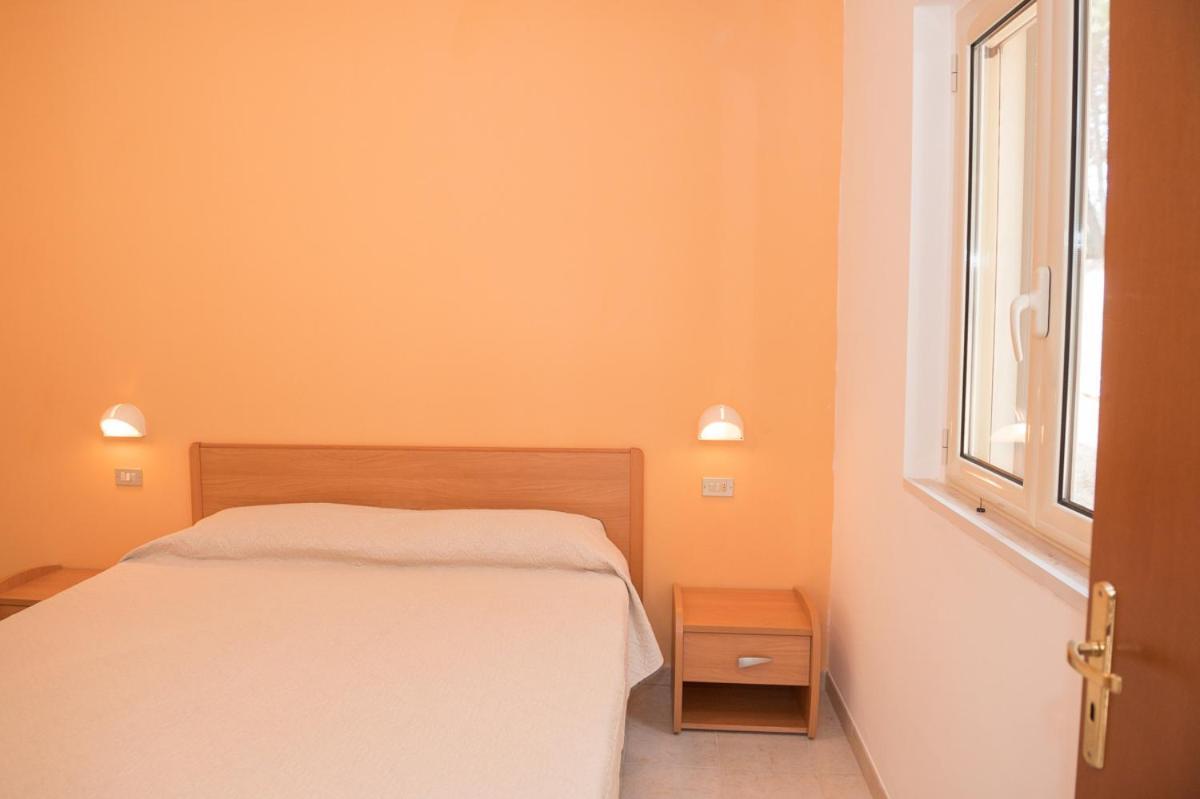 Residence San Luca Vieste Buitenkant foto
